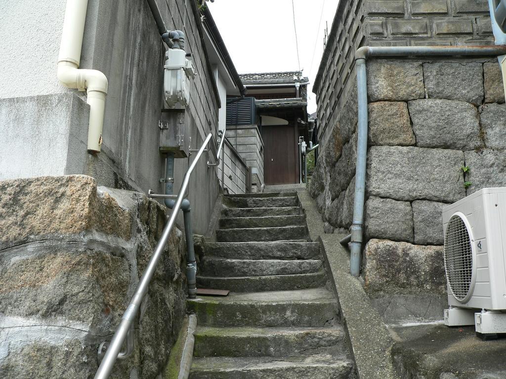 Moon'S Cafe Villa Onomichi Exterior photo